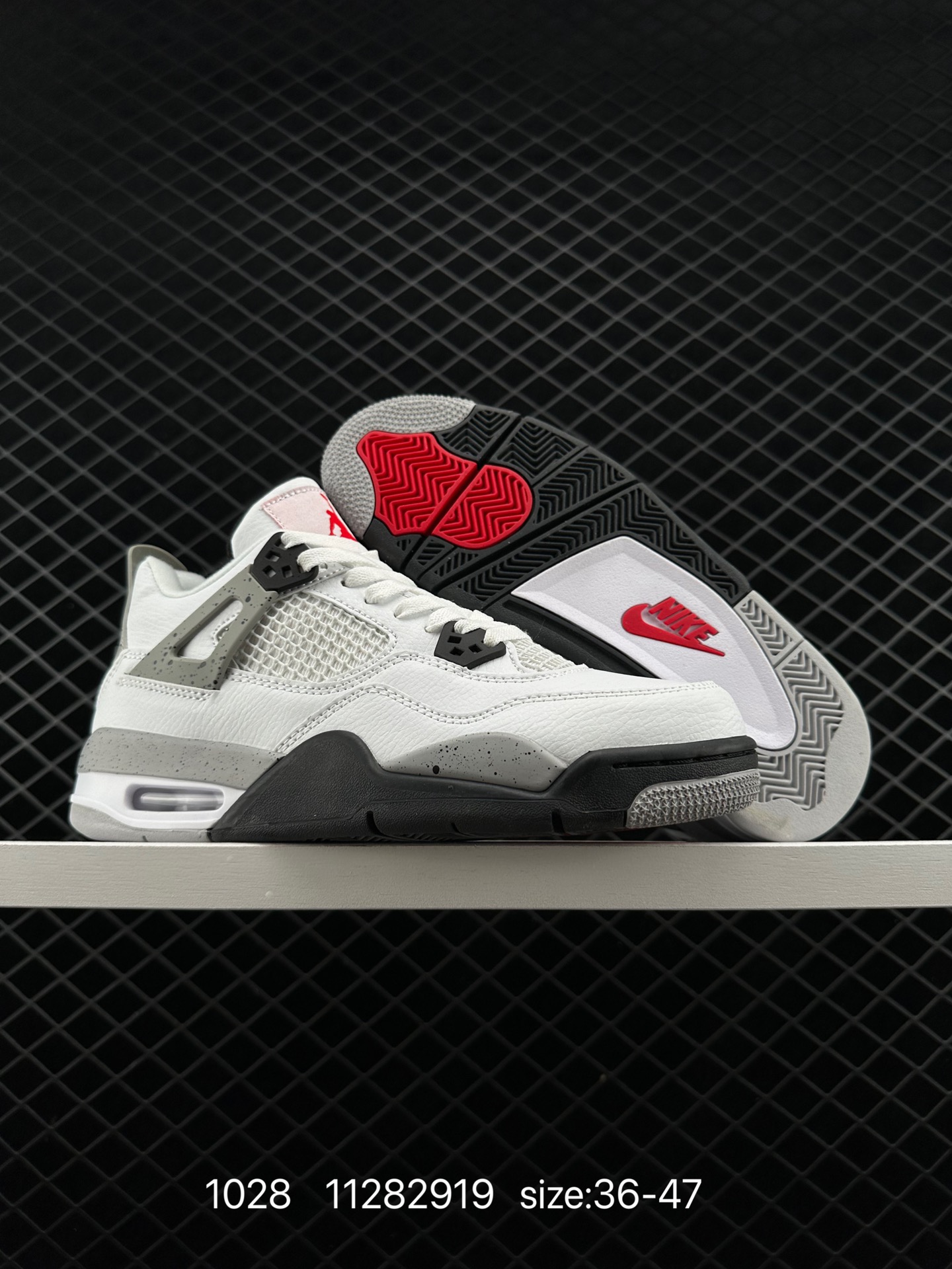 Travis Scott x Air Jordan 4 Retro  AJ4